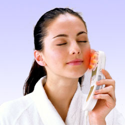 〜暮らしの幸便〜　健康グッズからファッションまで話題の商品満載！-<<完売>>【自宅で本格エステ気分】ヤーマン 美顔器 フォトイオン２ NHDS-7X<<在庫一掃SALE>> width=