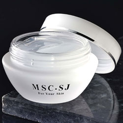 〜暮らしの幸便〜　健康グッズからファッションまで話題の商品満載！-薬用美容液 MSC-SJ【医薬部外品】 width=