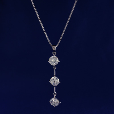 Ar,SAKURA 3.75ct�L���[�r�b�N�W���R�j�A �X���[�X�g�[�� �x�l�`�A�X���C�h���y���_���g SV925/PT