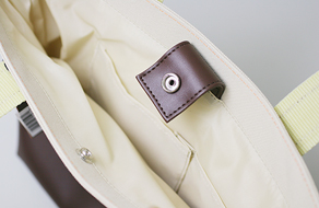 ellesse�g�[�g�o�b�N���|�[�`�Z�b�g�F�{�^��