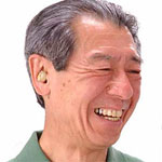 超小型　簡易補聴器（軽度難聴用）：着用イメージ男性