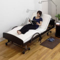 ���륤�� ��ư�ꥯ�饤�˥󥰥٥å� MCB6100